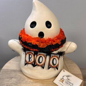 Bethany Lowe Boo Ghostie Large - 8.5"L x 5.5"W x 8.25"H